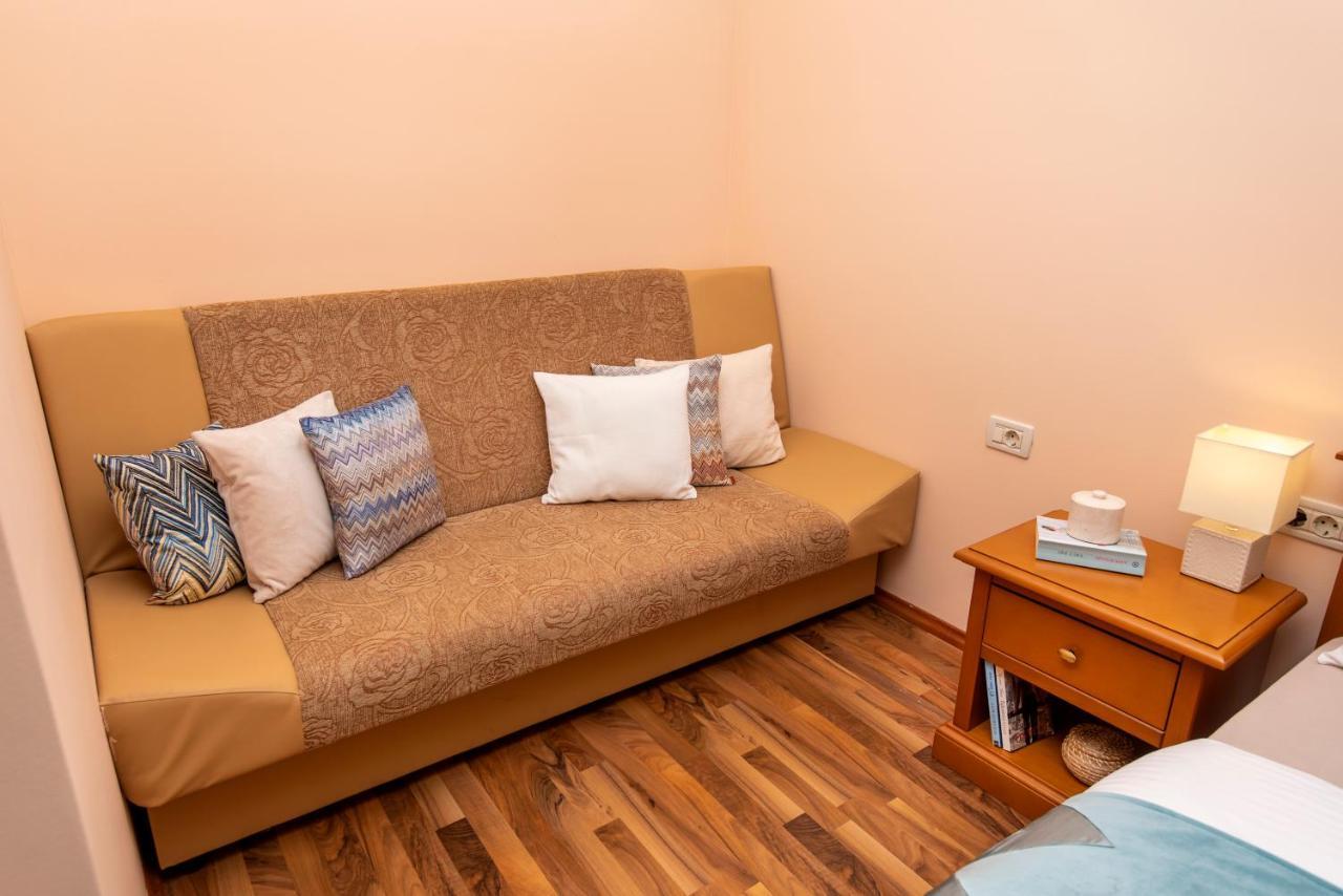 Antonio Apartmani Podstrana Exteriör bild
