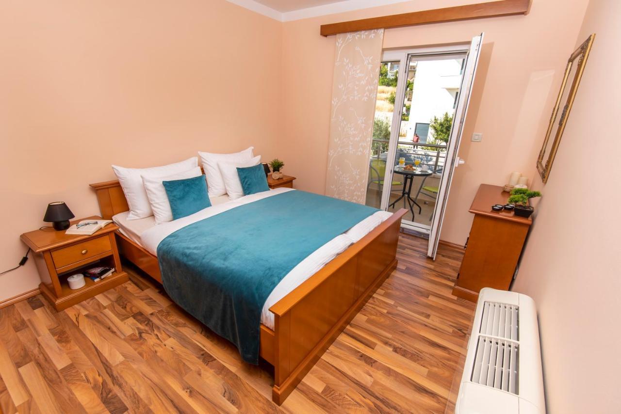 Antonio Apartmani Podstrana Exteriör bild