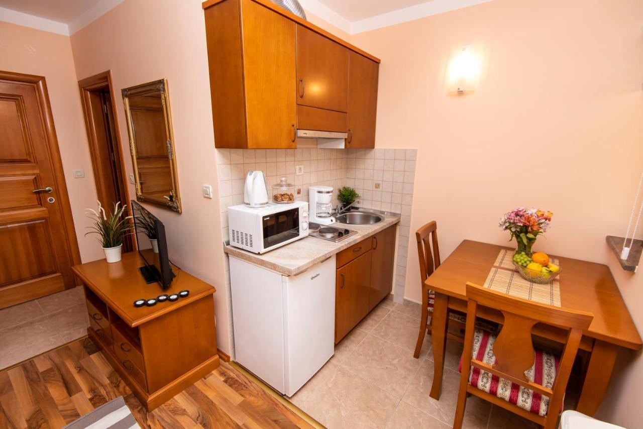 Antonio Apartmani Podstrana Exteriör bild