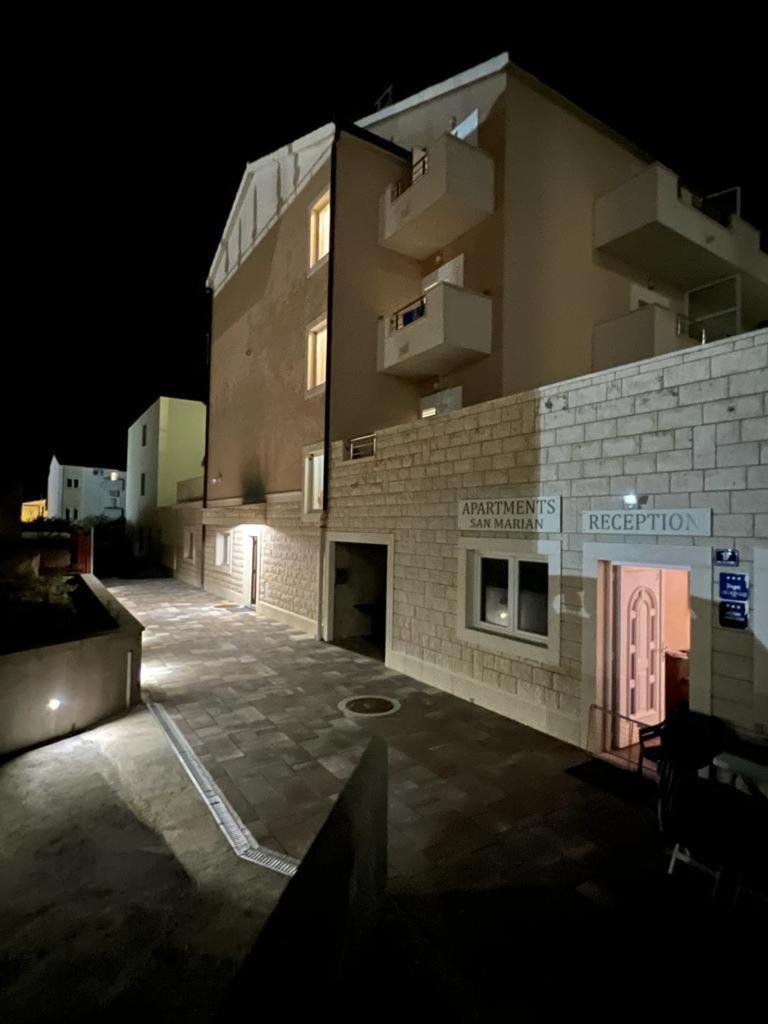 Antonio Apartmani Podstrana Exteriör bild